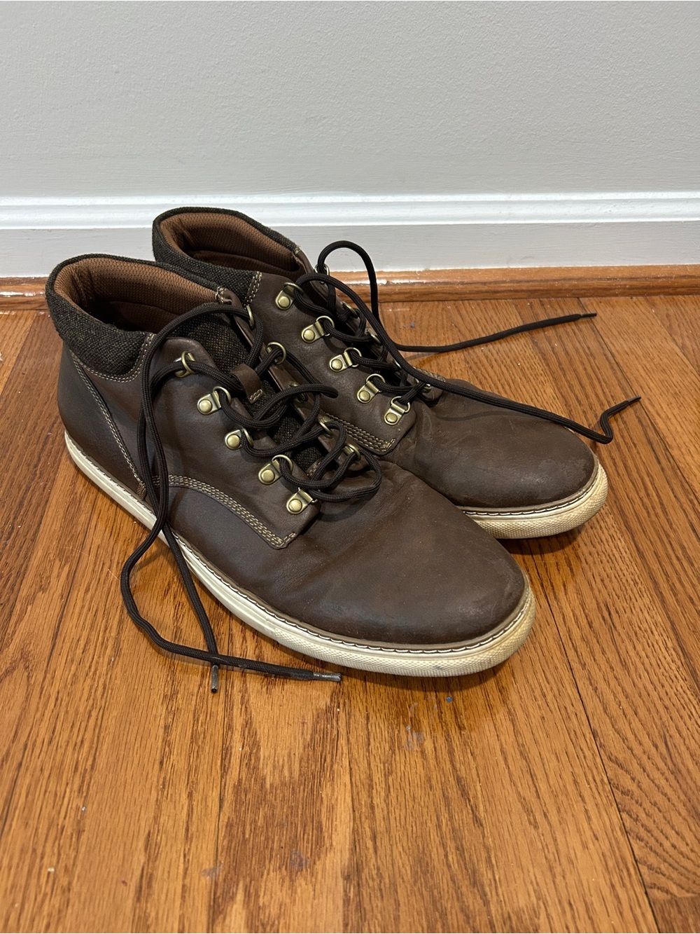Red Ale by Alesbury - Henasen Chukka - Brown Boot Size 12